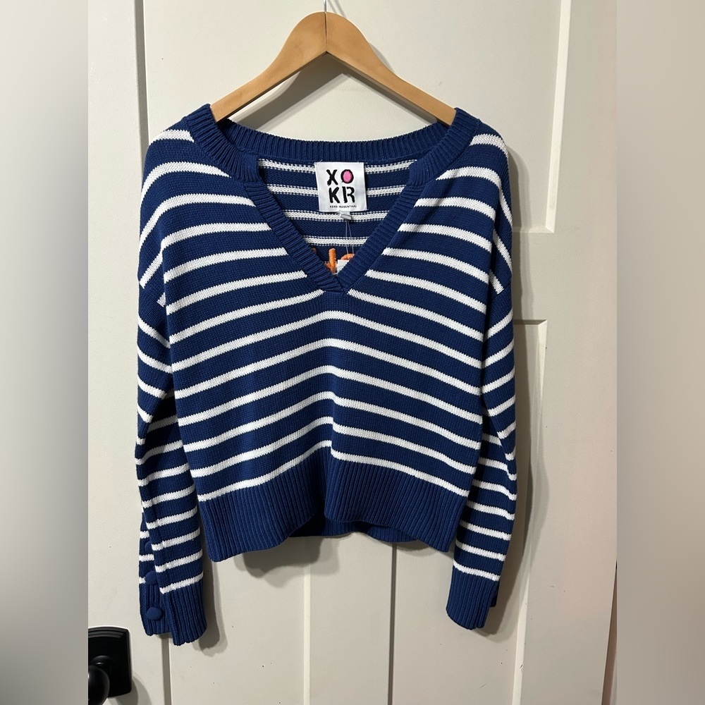 Kerri Rosenthal “Sunshine is a frame
Of Mind” striped button sleeve Sweater